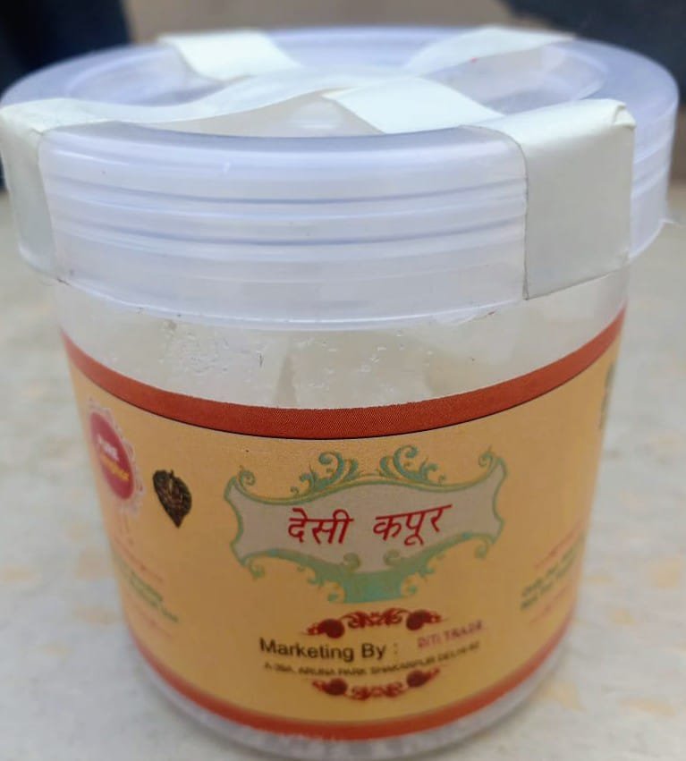 Camphor Flakes with Packaging